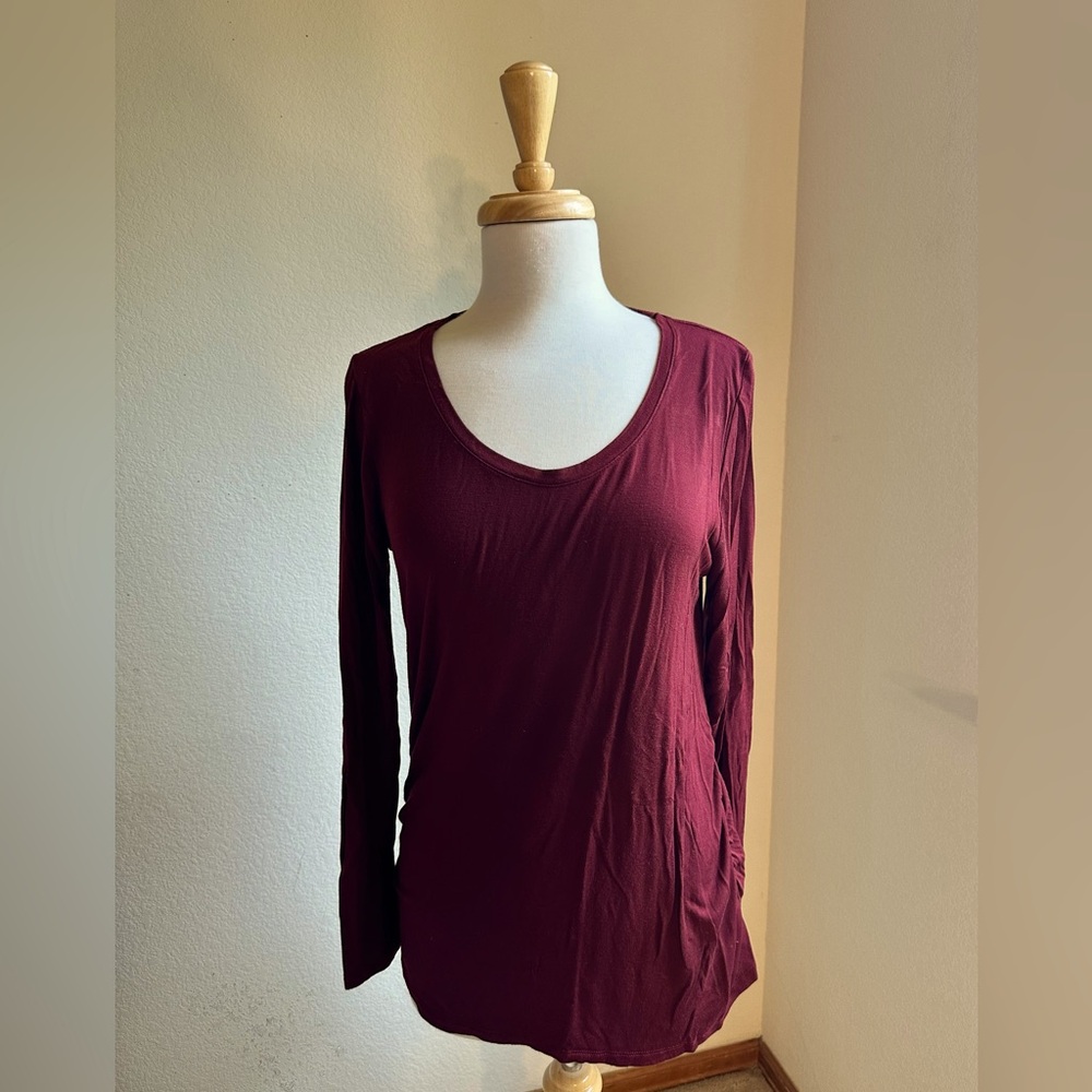 Aglow maternity ruched long sleeve top.